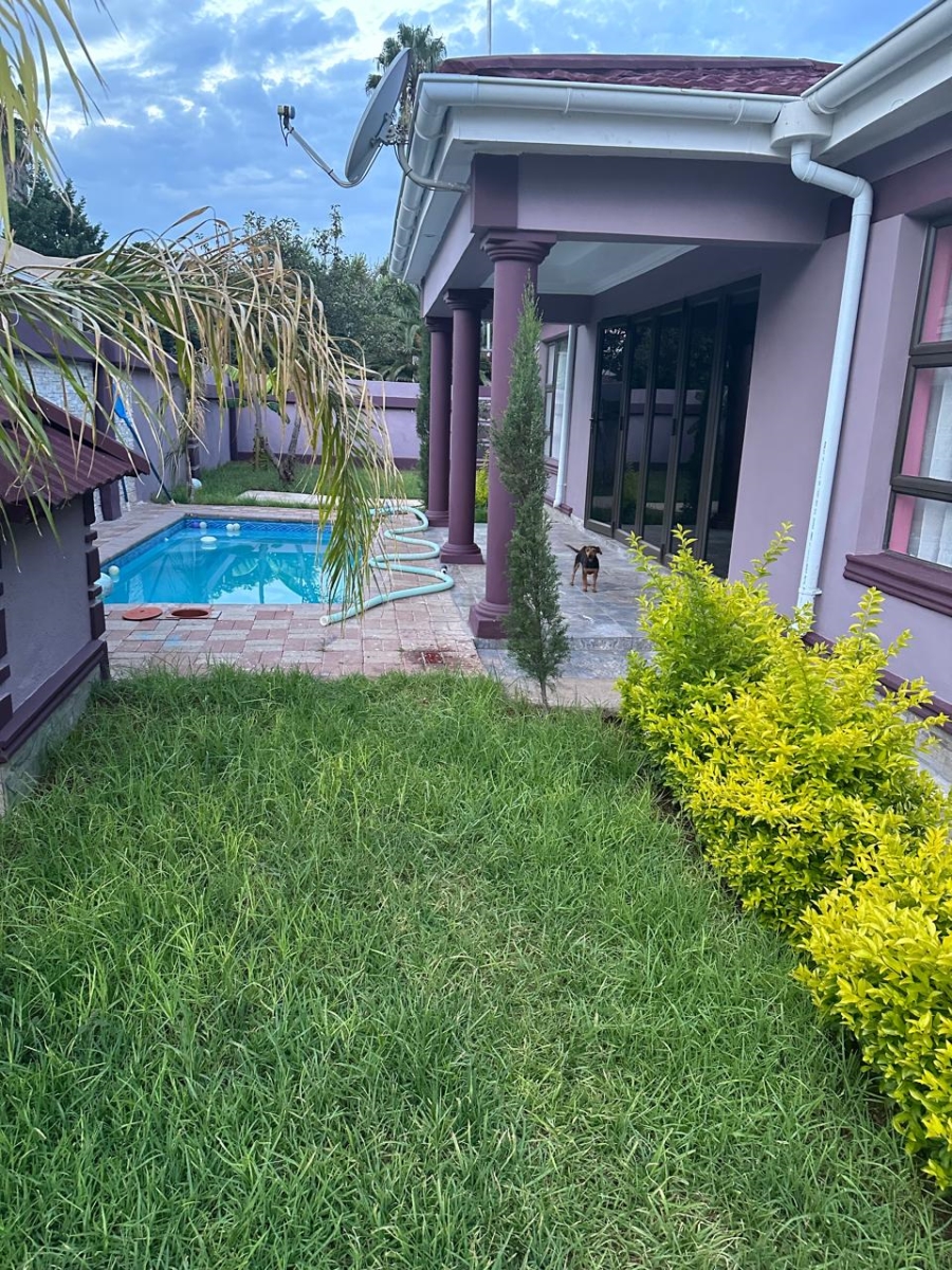 3 Bedroom Property for Sale in Kuruman Northern Cape